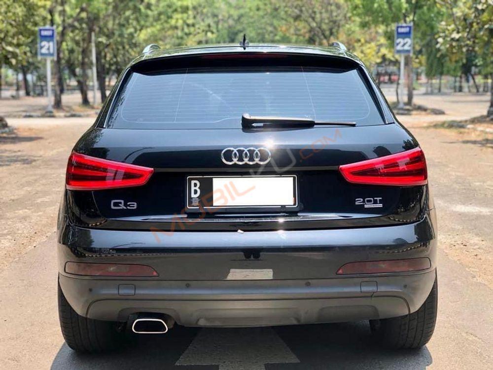 Mobil Audi Q3 2014