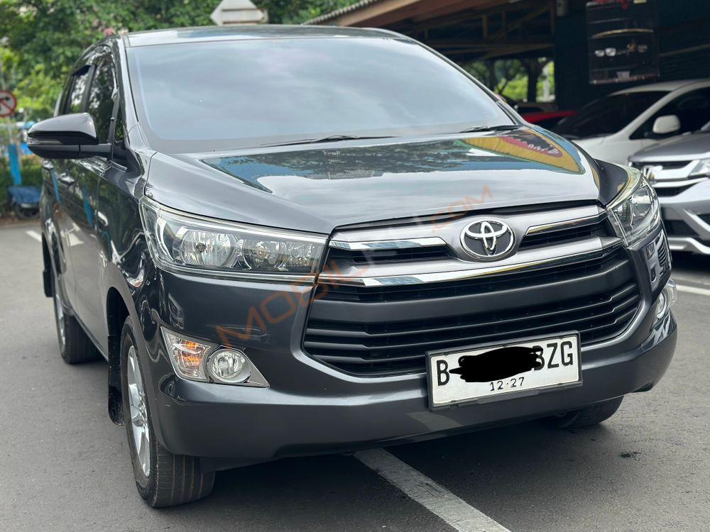 Mobil Toyota Kijang Innova 2017