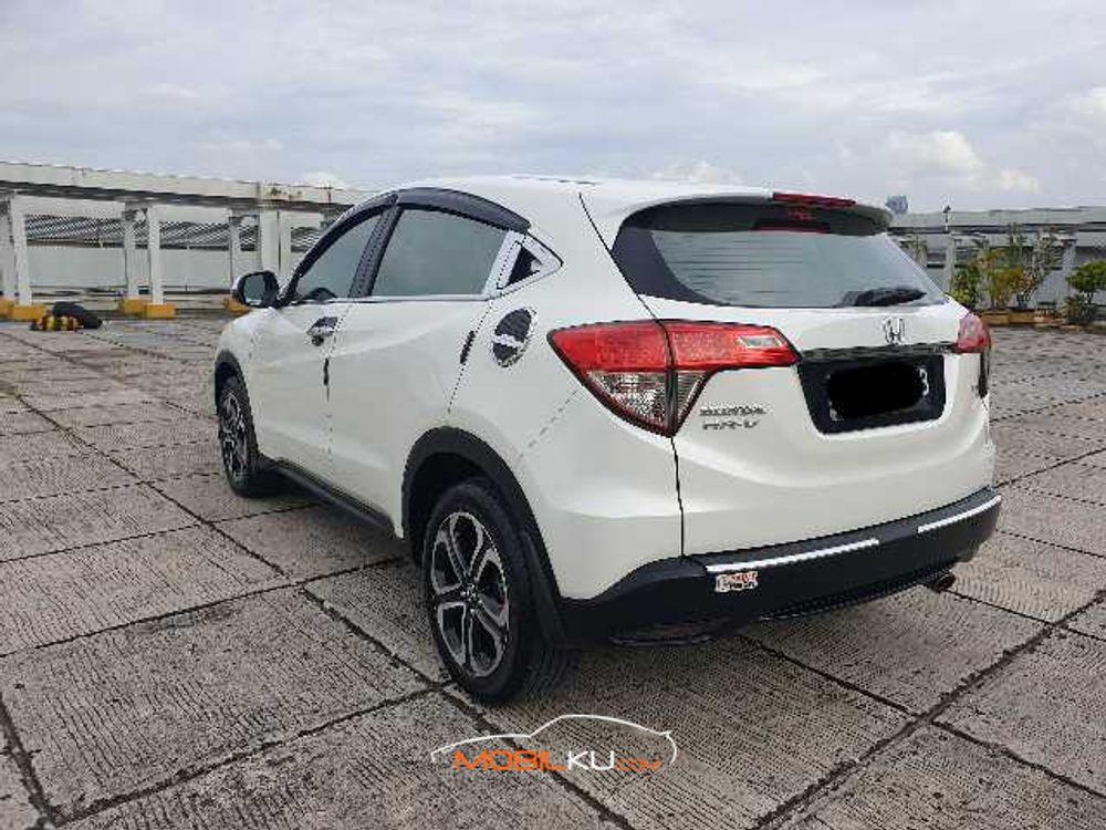 Mobil Honda HR-V 2020