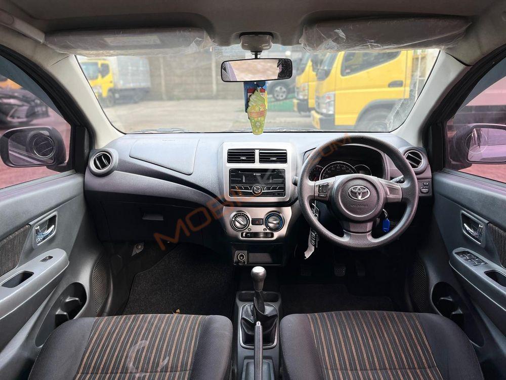 Mobil Toyota Agya 2018