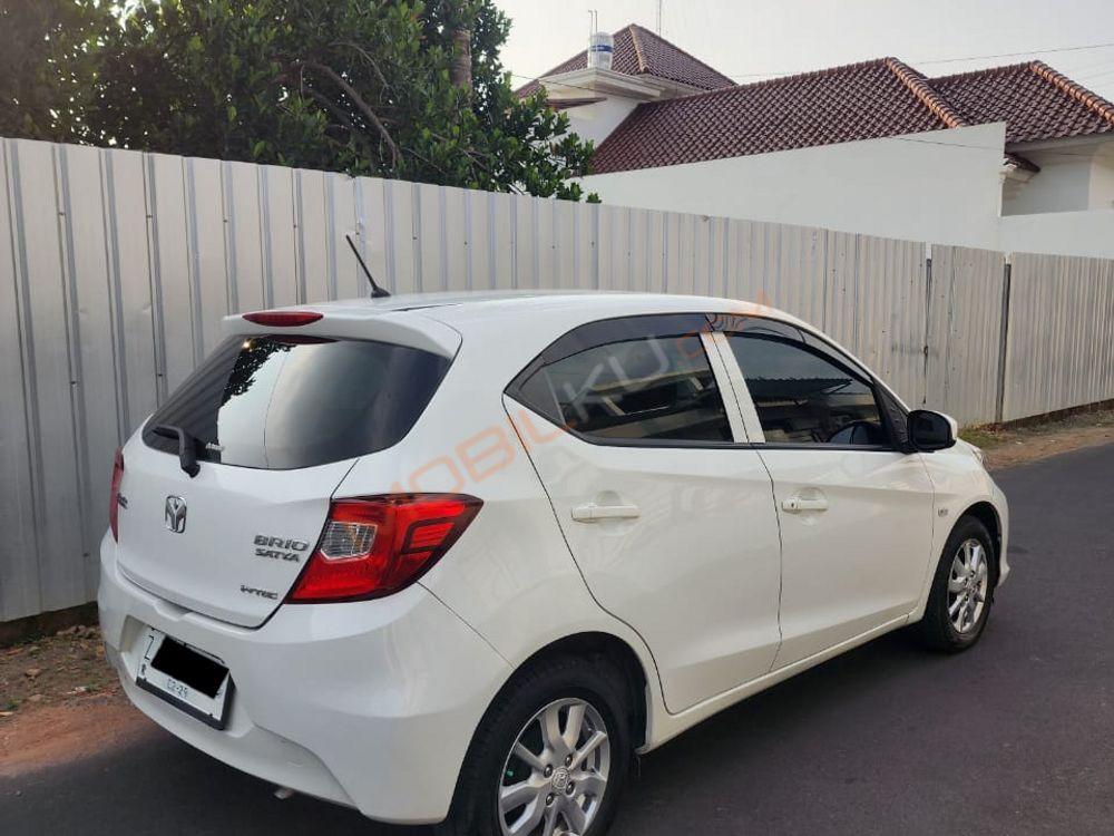 Mobil Honda Brio 2018