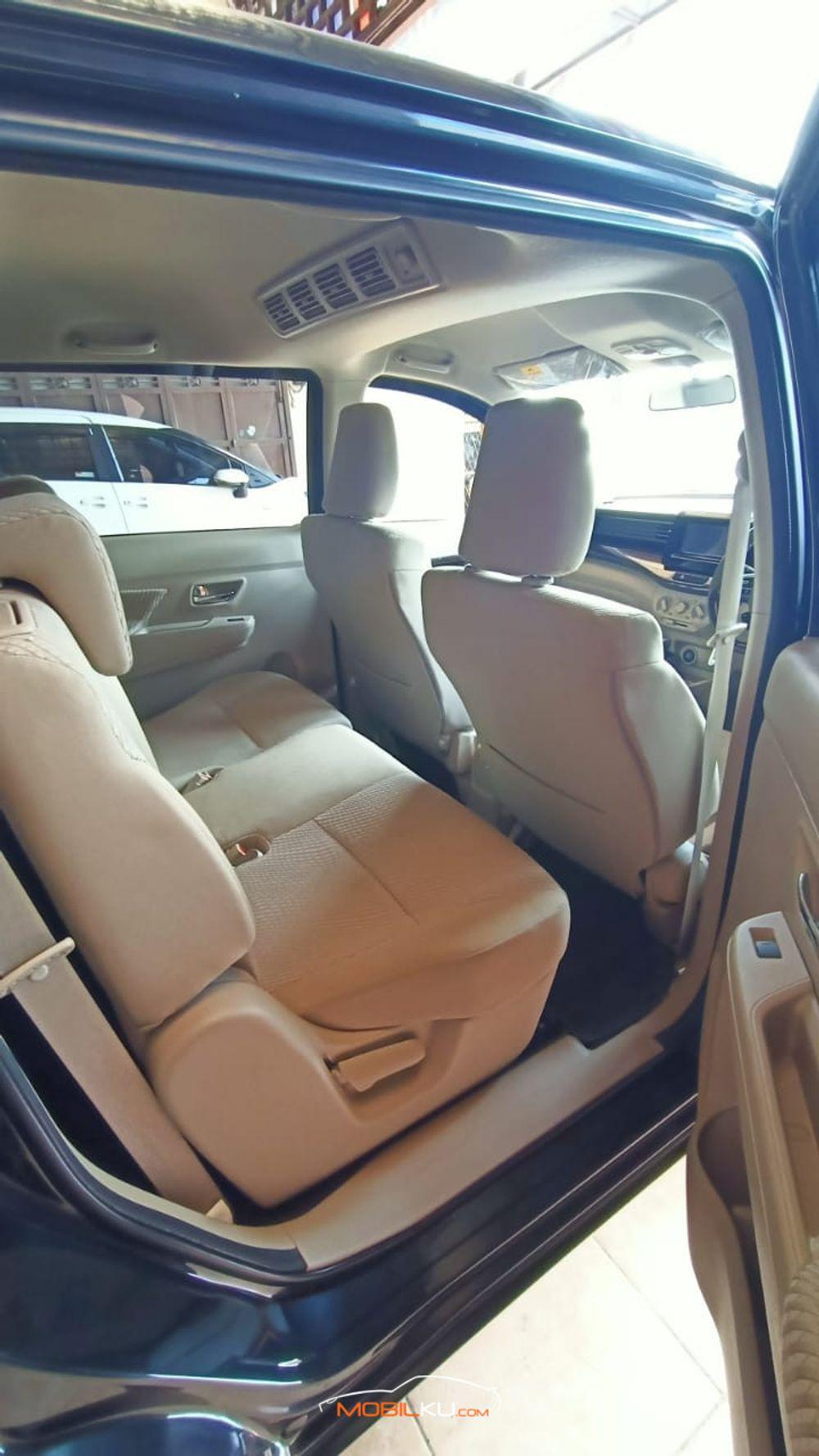 Mobil Suzuki Ertiga 2018