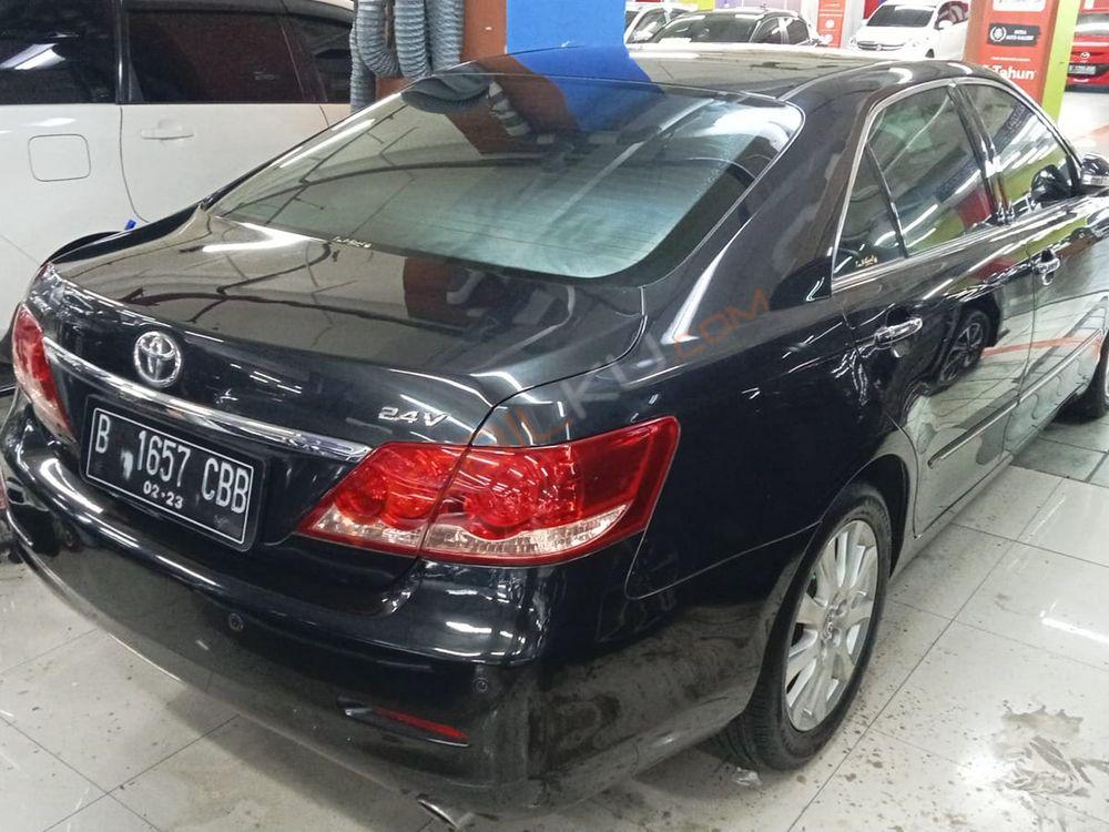 Mobil Toyota Camry 2007