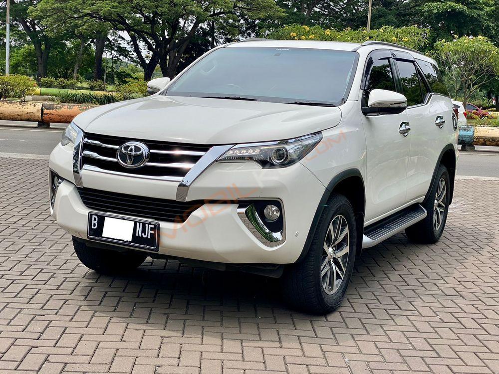 Mobil Toyota Fortuner 2017