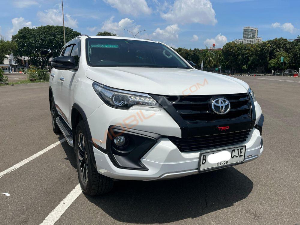 Mobil Toyota Fortuner 2018