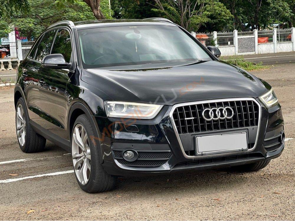 Mobil Audi Q3 2014