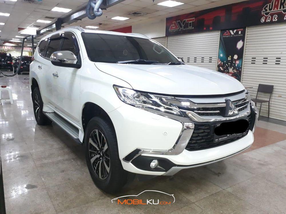 Mobil Mitsubishi Pajero Sport 2018