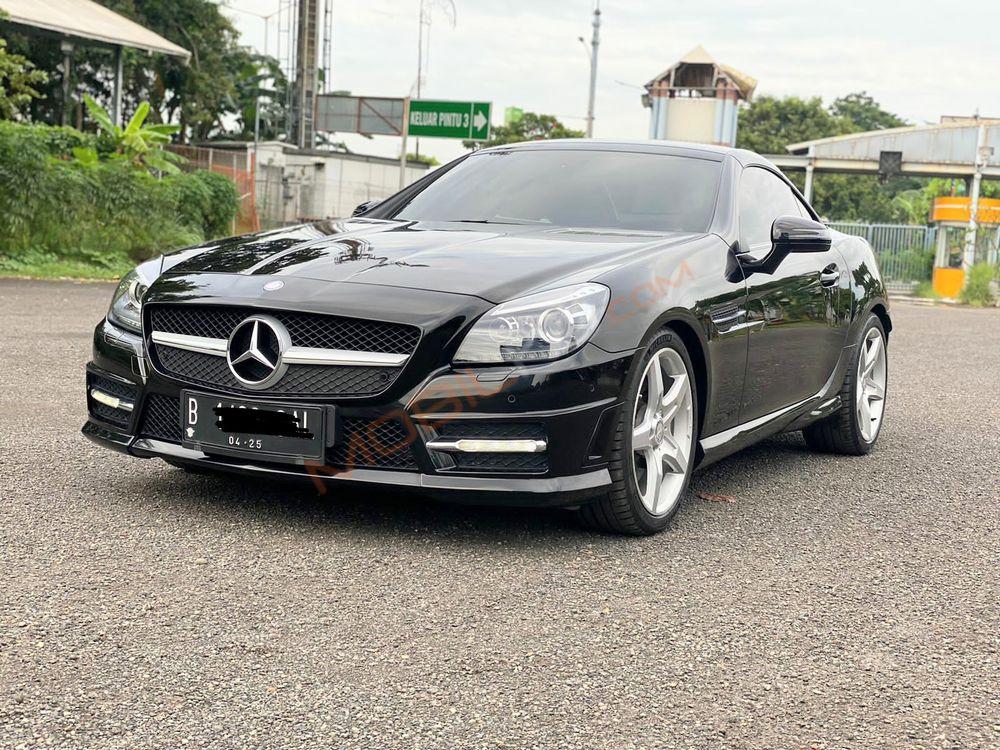 Mobil Mercedes-Benz SLK 2013