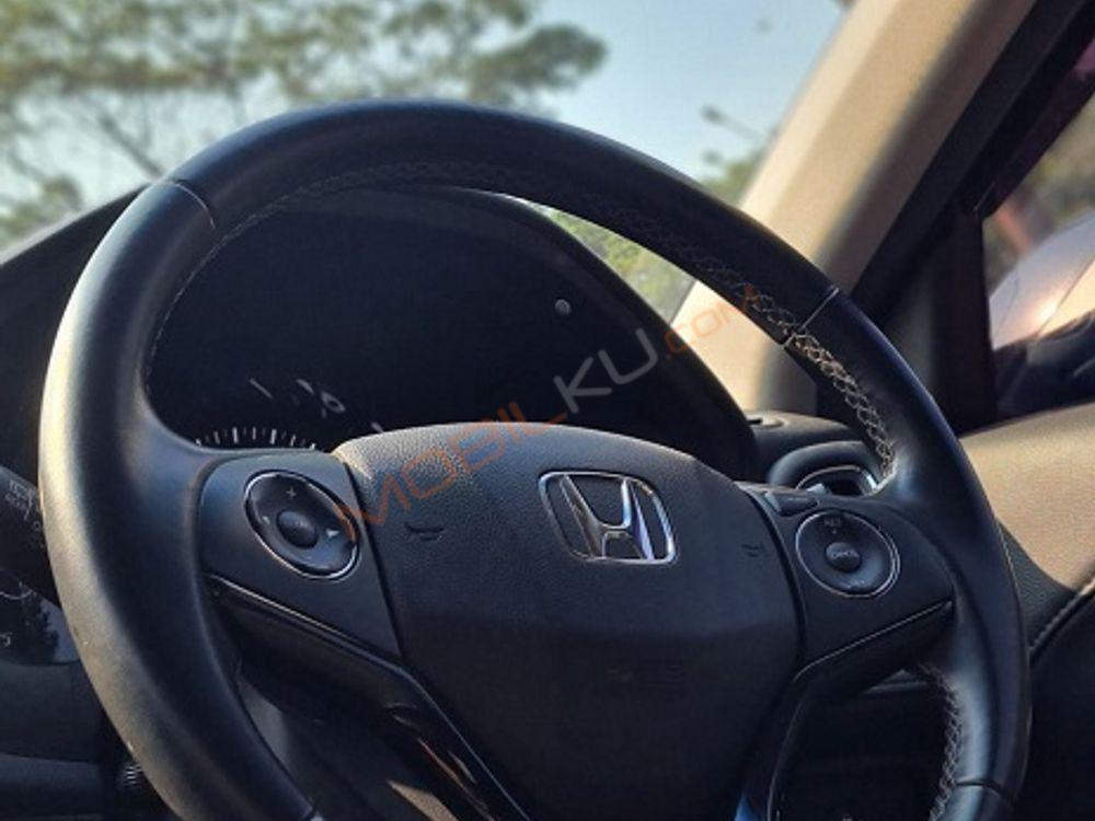 Mobil Honda HR-V 2019