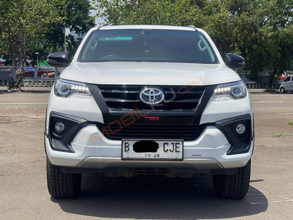 Mobil Toyota Fortuner 2018
