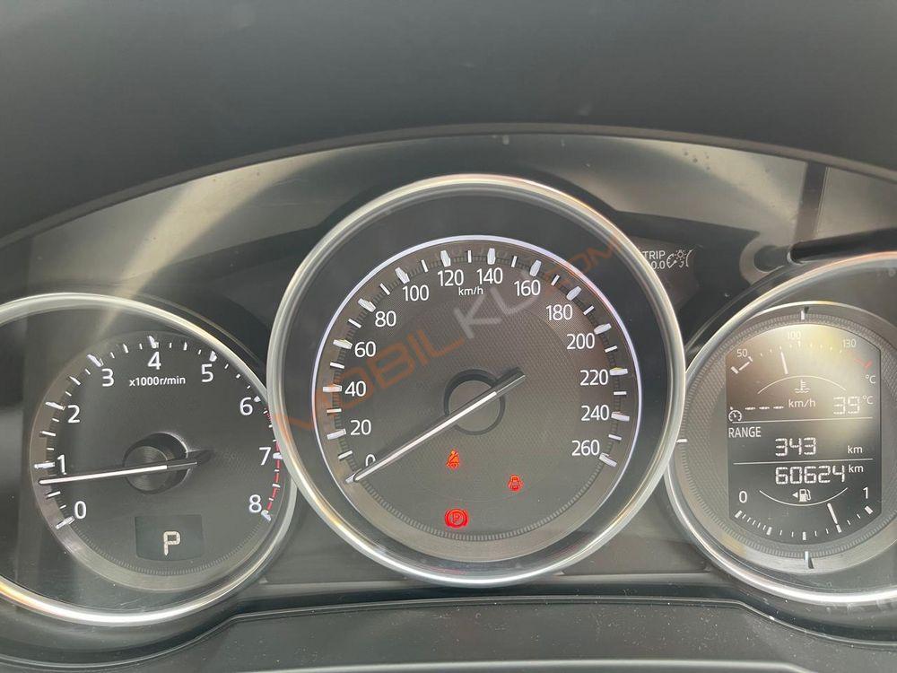 Mobil Mazda CX-5 2018