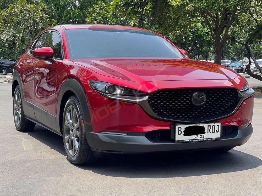 Mobil Mazda CX-30 2023