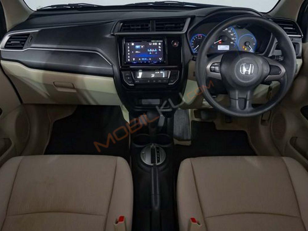 Mobil Honda Mobilio 2018