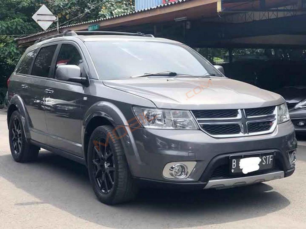 Mobil Dodge Journey 2013