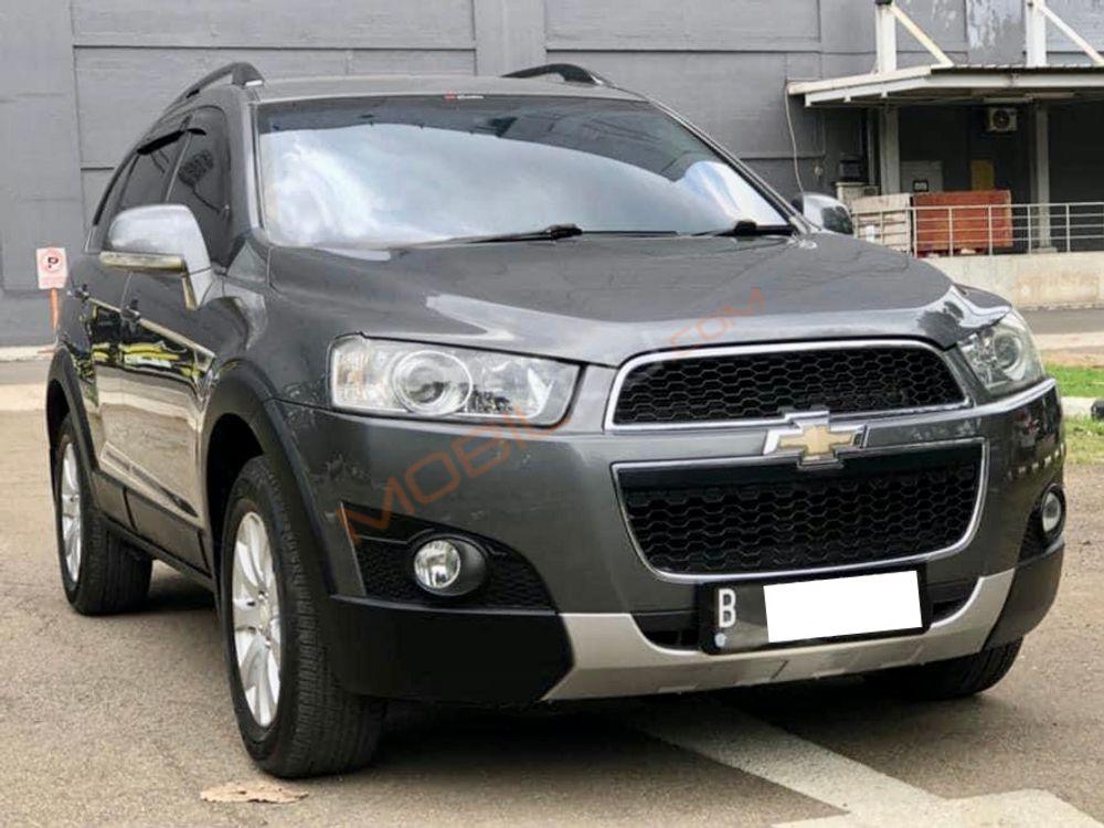 Mobil Chevrolet Captiva 2011