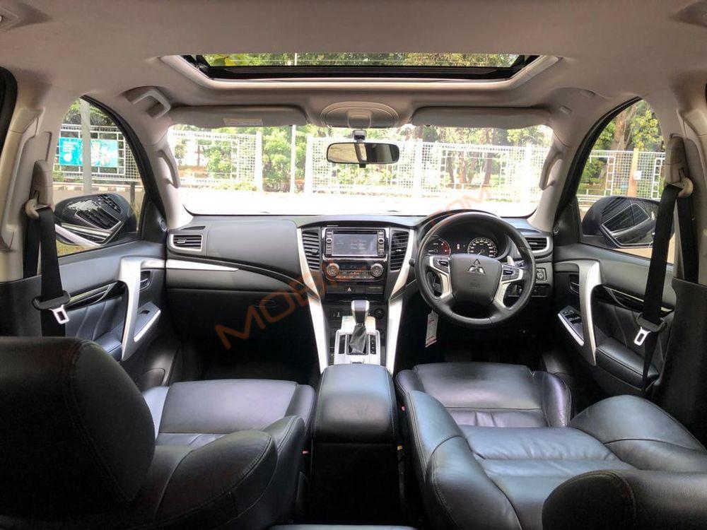 Mobil Mitsubishi Pajero Sport 2018