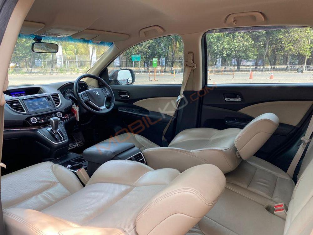 Mobil Honda CR-V 2017