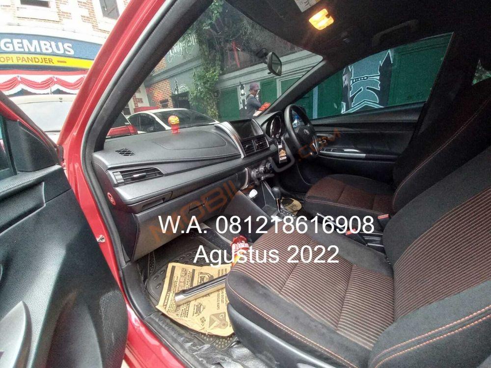 Mobil Toyota Yaris 2016