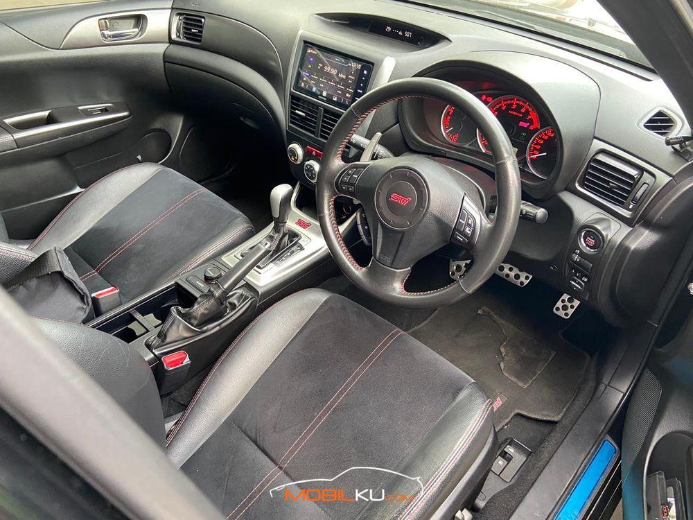 Mobil Subaru Impreza 2013