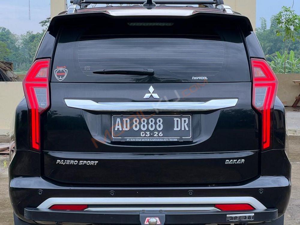 Mobil Mitsubishi Pajero Sport 2021