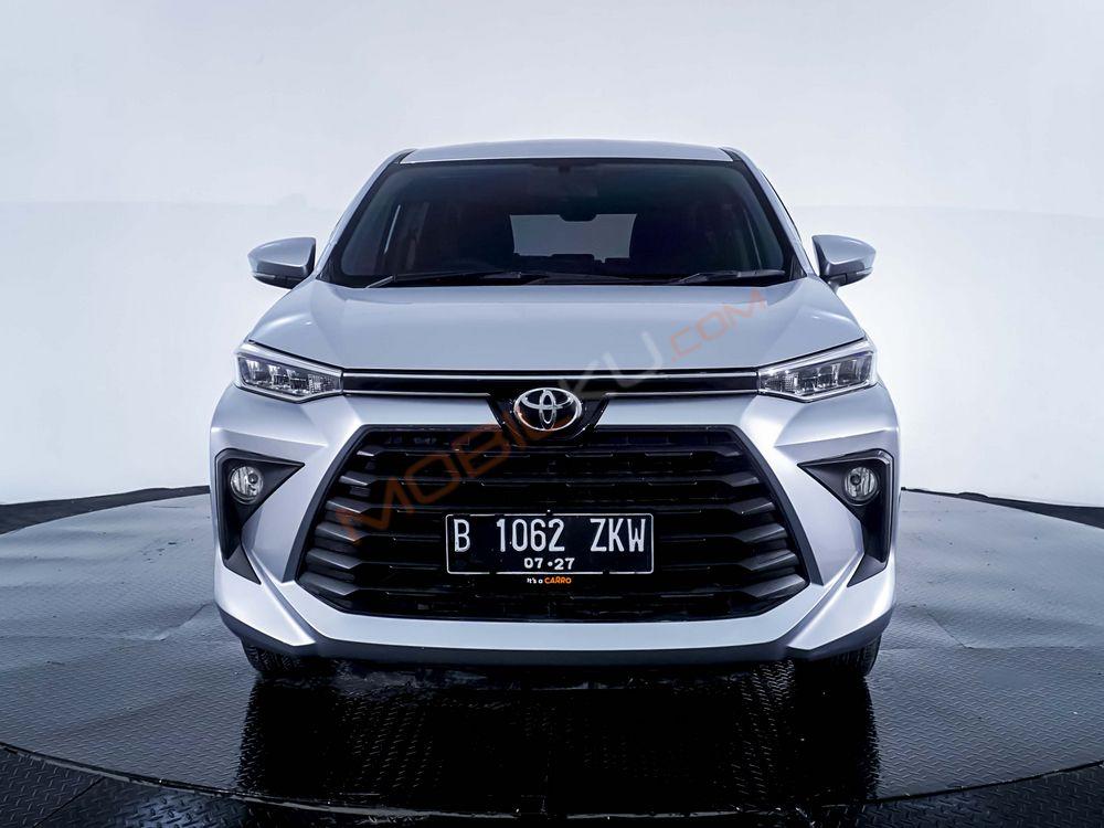 Mobil Toyota Avanza 2022