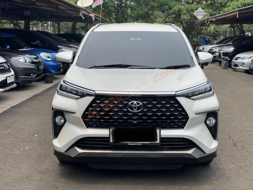 Mobil Toyota Veloz 2022