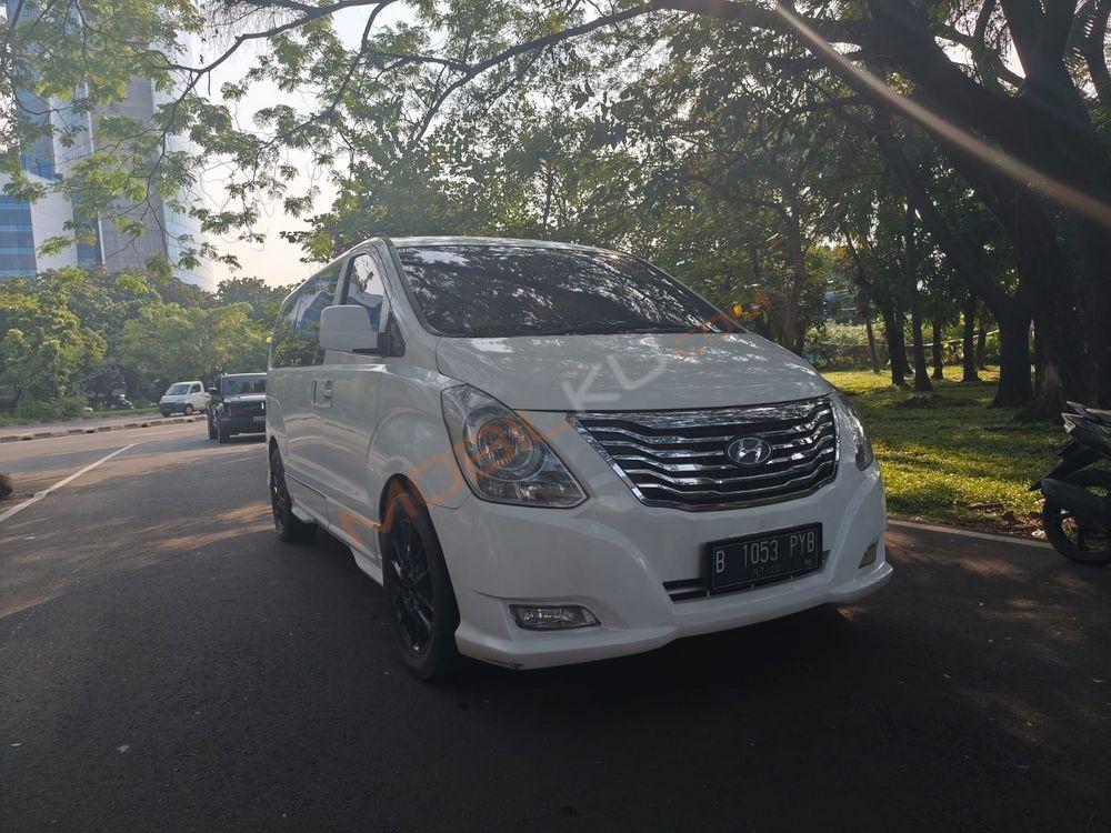 Mobil Hyundai H-1 2016