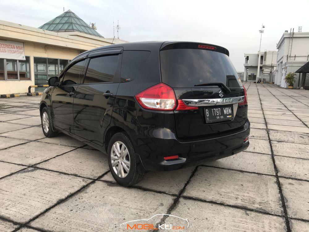 Mobil Suzuki Ertiga 2017