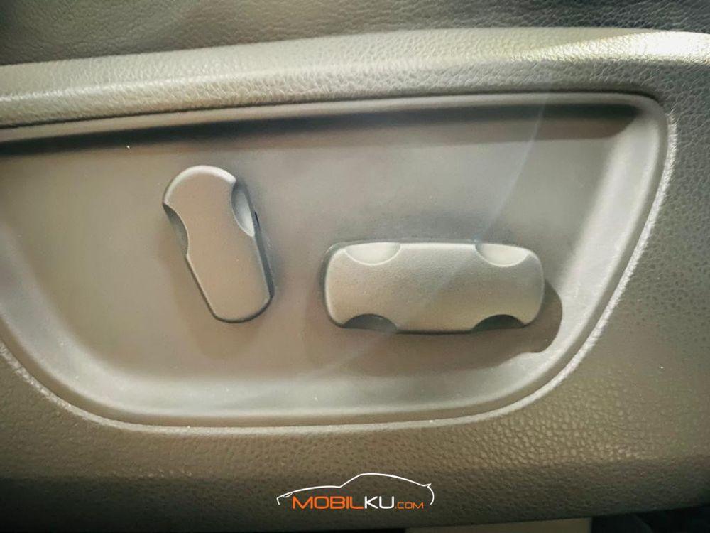 Mobil Mitsubishi Pajero Sport 2017