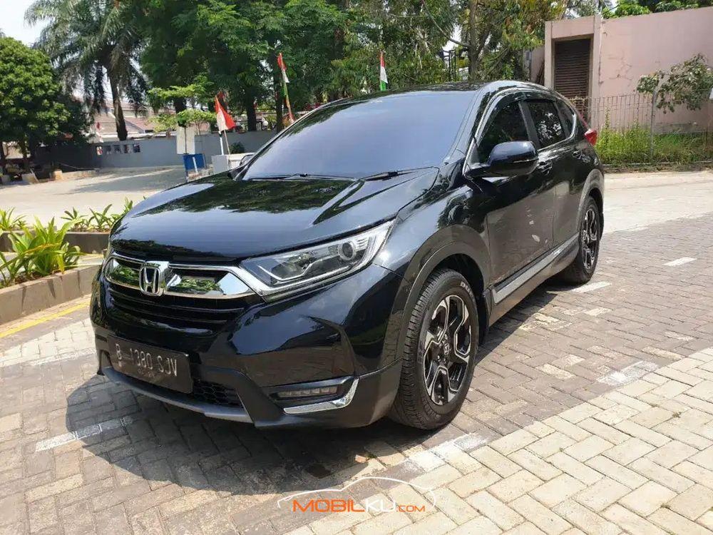 Mobil Honda CR-V 2017