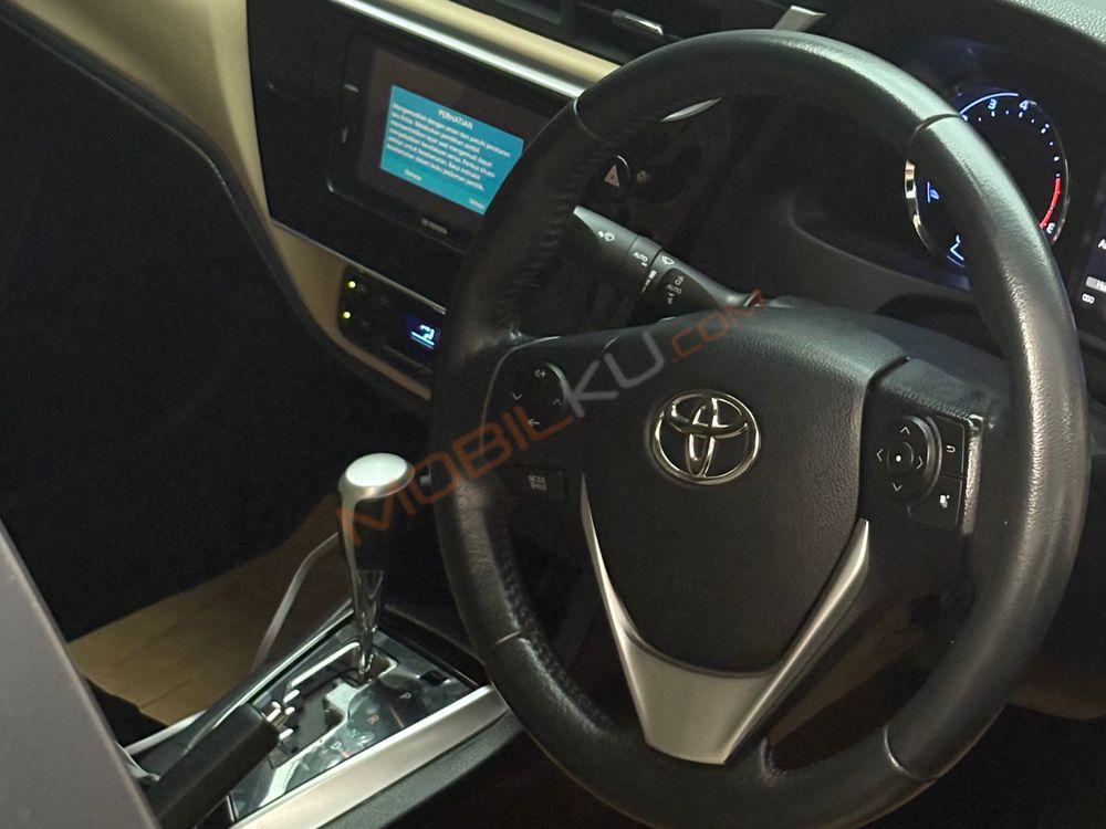 Mobil Toyota Corolla 2019