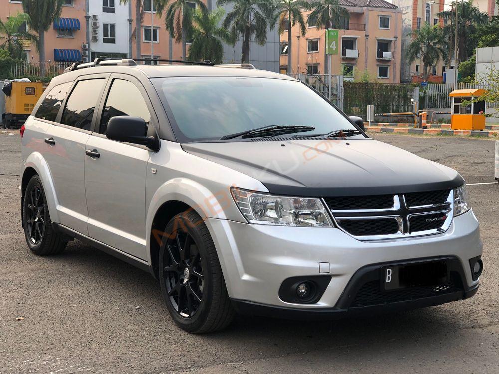 Mobil Dodge Journey 2014