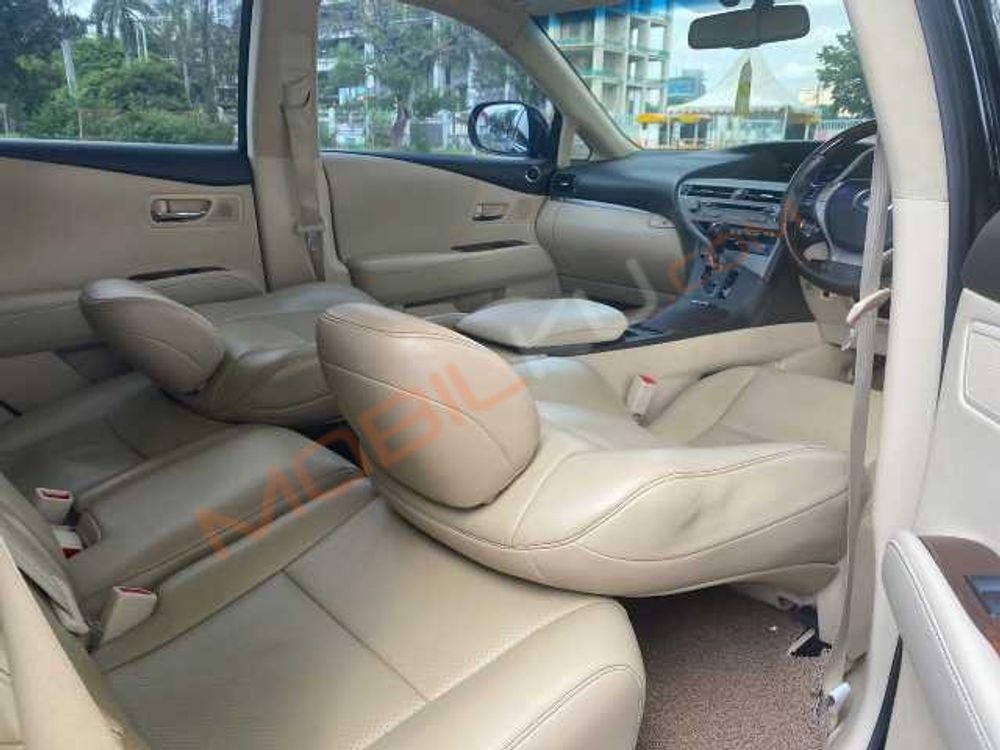 Mobil Lexus RX 2013