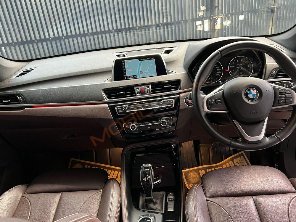 Mobil BMW X1 2018