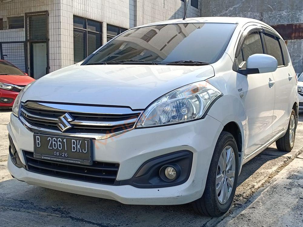 Mobil Suzuki Ertiga 2016