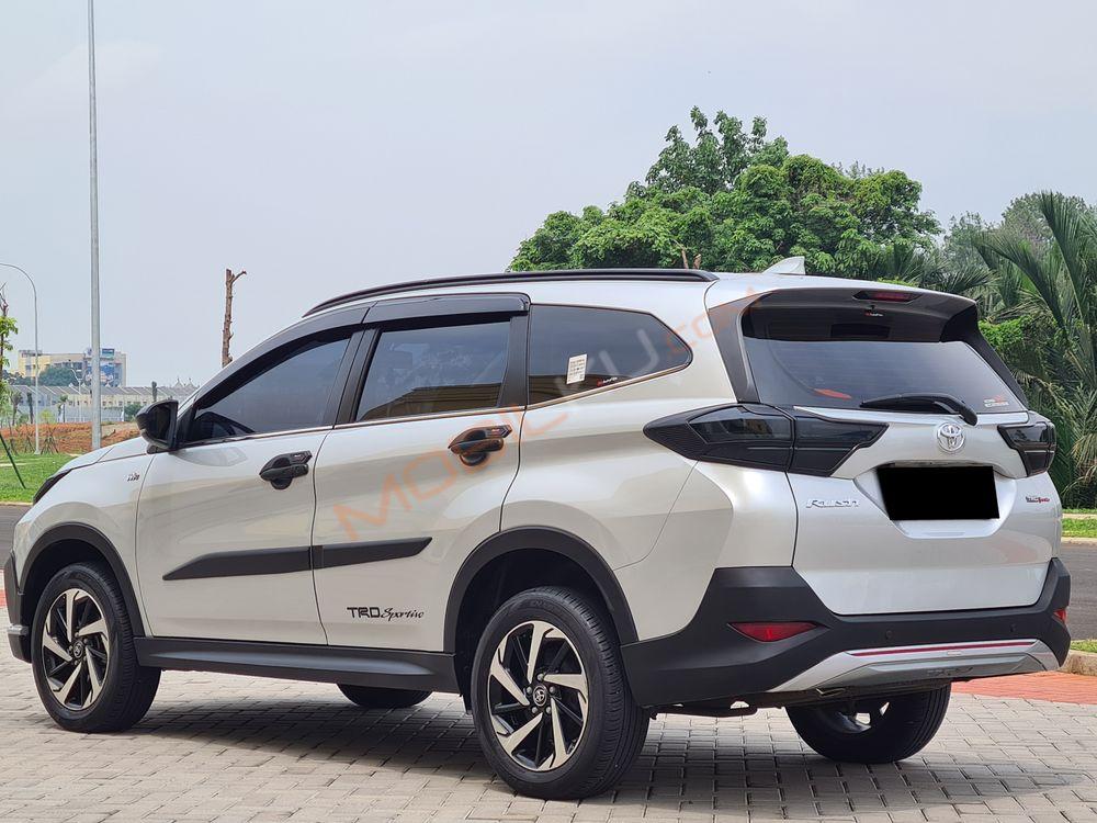 Mobil Toyota Rush 2019