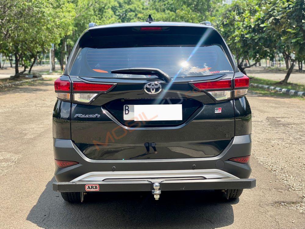 Mobil Toyota Rush 2023