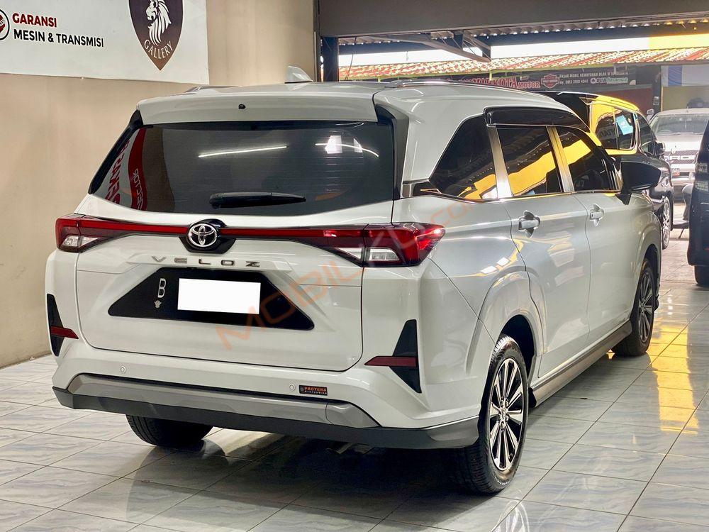 Mobil Toyota Avanza 2022