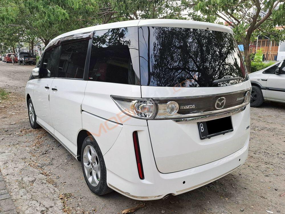 Mobil Mazda Biante 2014