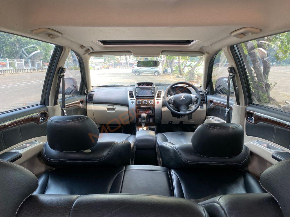 Mobil Mitsubishi Pajero Sport 2013
