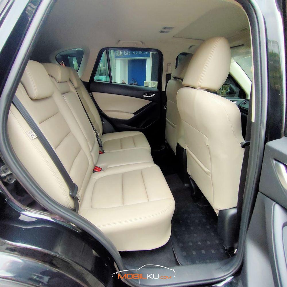 Mobil Mazda CX-5 2013