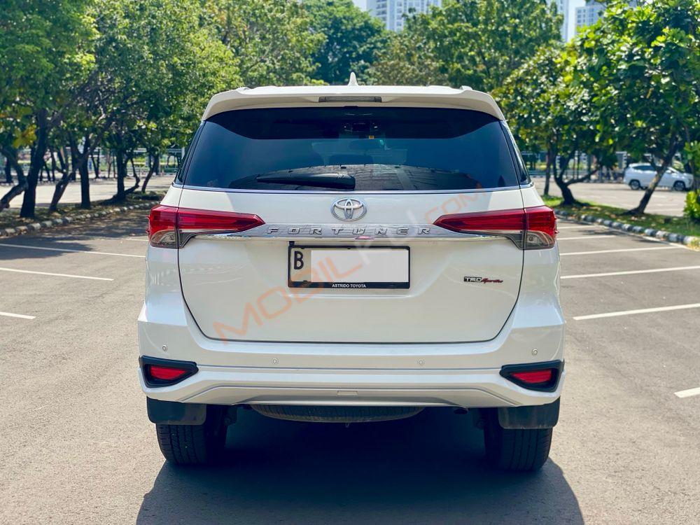 Mobil Toyota Fortuner 2018