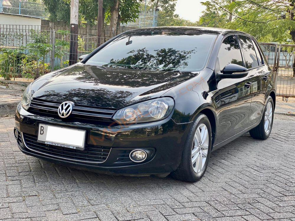 Mobil Volkswagen Golf 2013