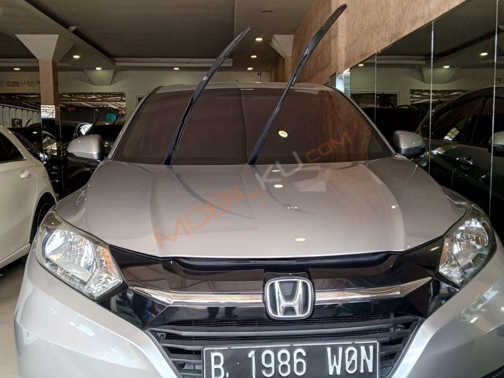 Mobil Honda HR-V 2016