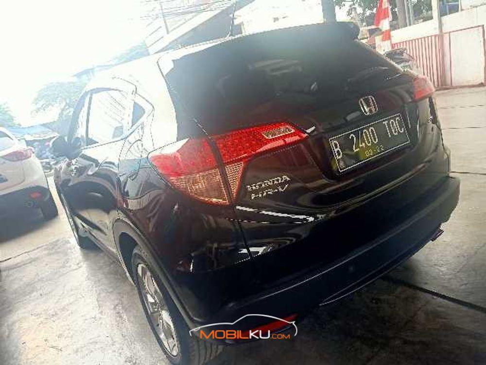 Mobil Honda HR-V 2017