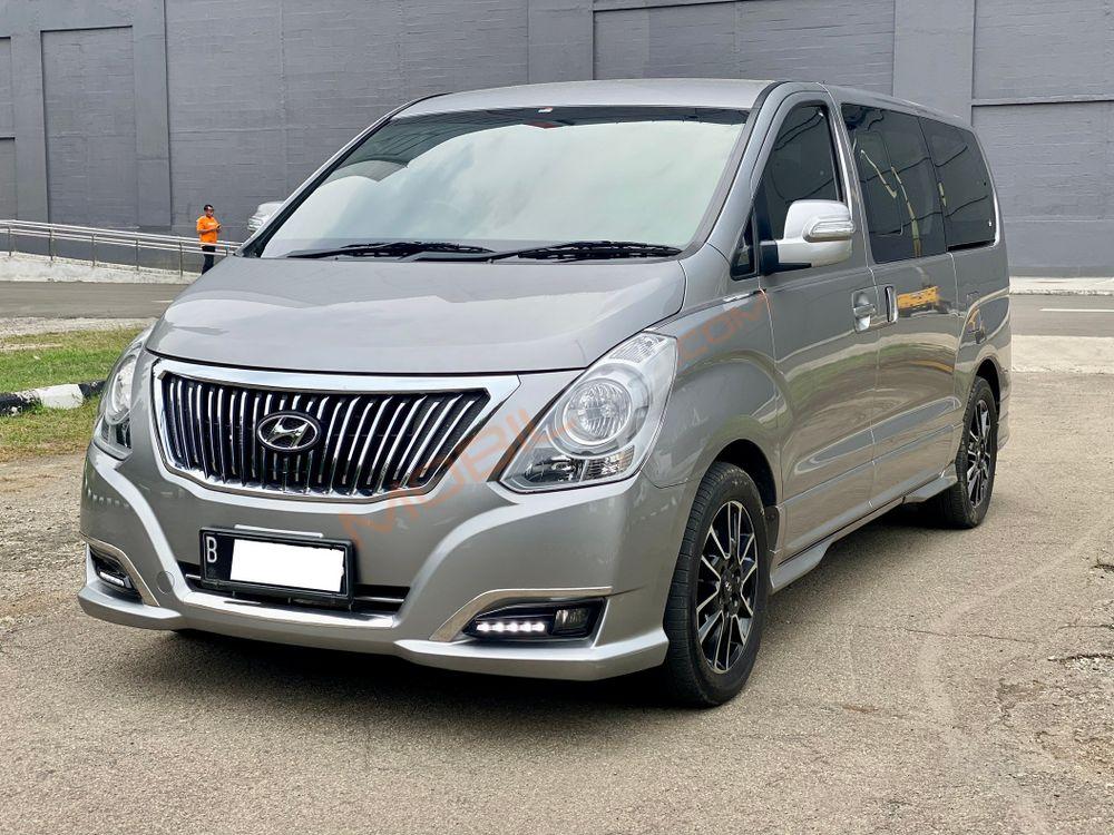 Mobil Hyundai H-1 2018