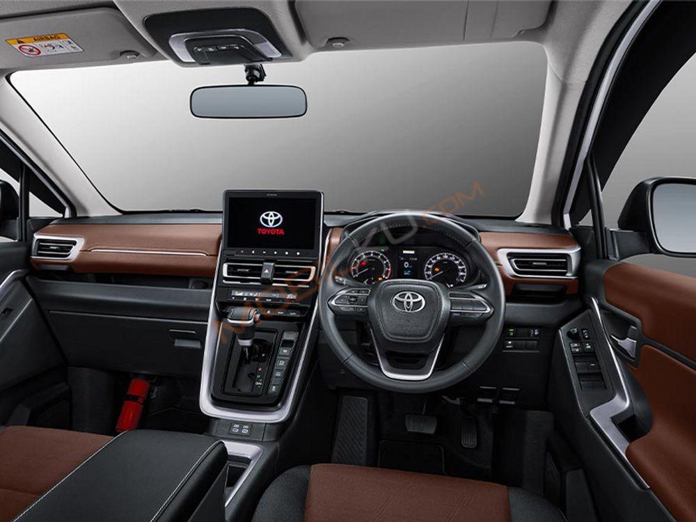 Mobil Toyota Kijang Innova Zenix 2024