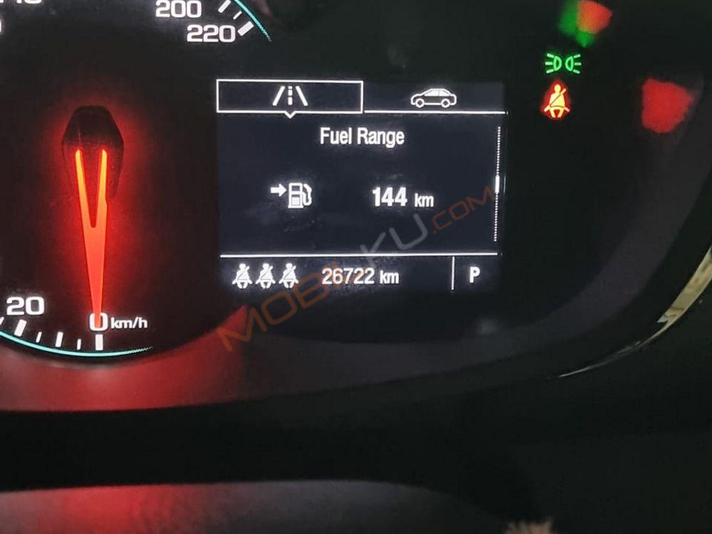 Mobil Chevrolet Trax 2018