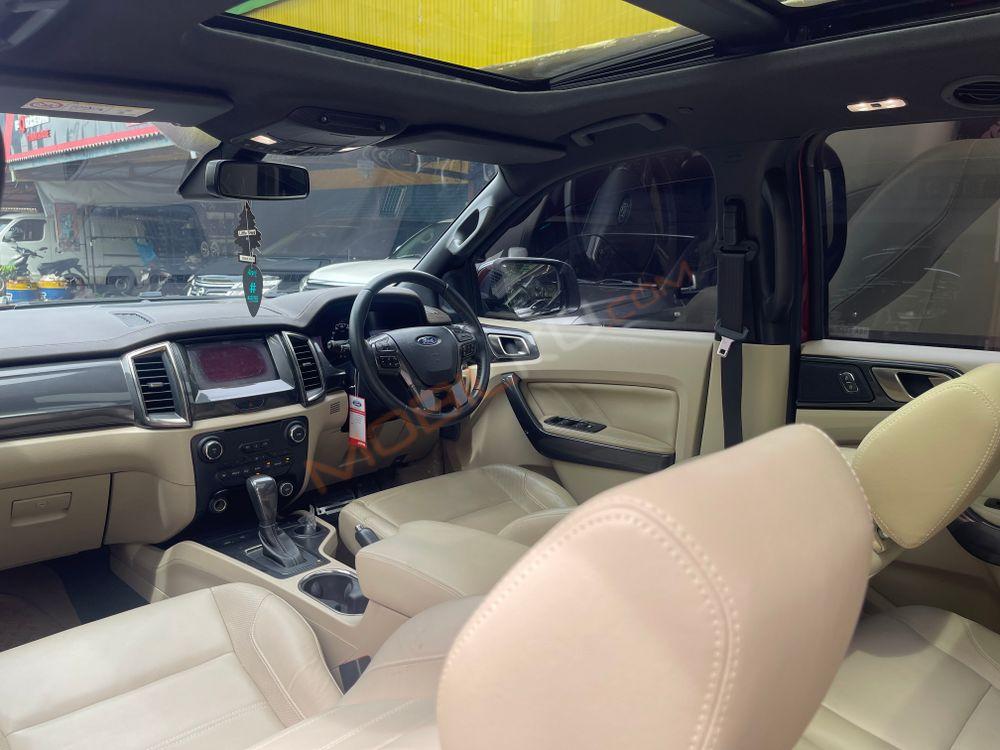 Mobil Ford Everest 2016