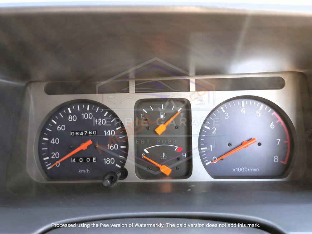 Mobil Toyota Kijang 2001